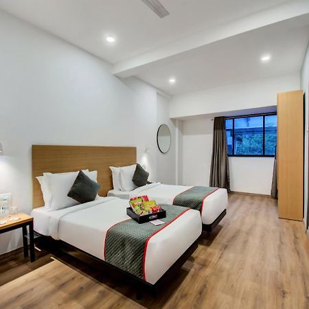 Oyo Townhouse 66 Nagpur Station Ca Road Hotel Kültér fotó