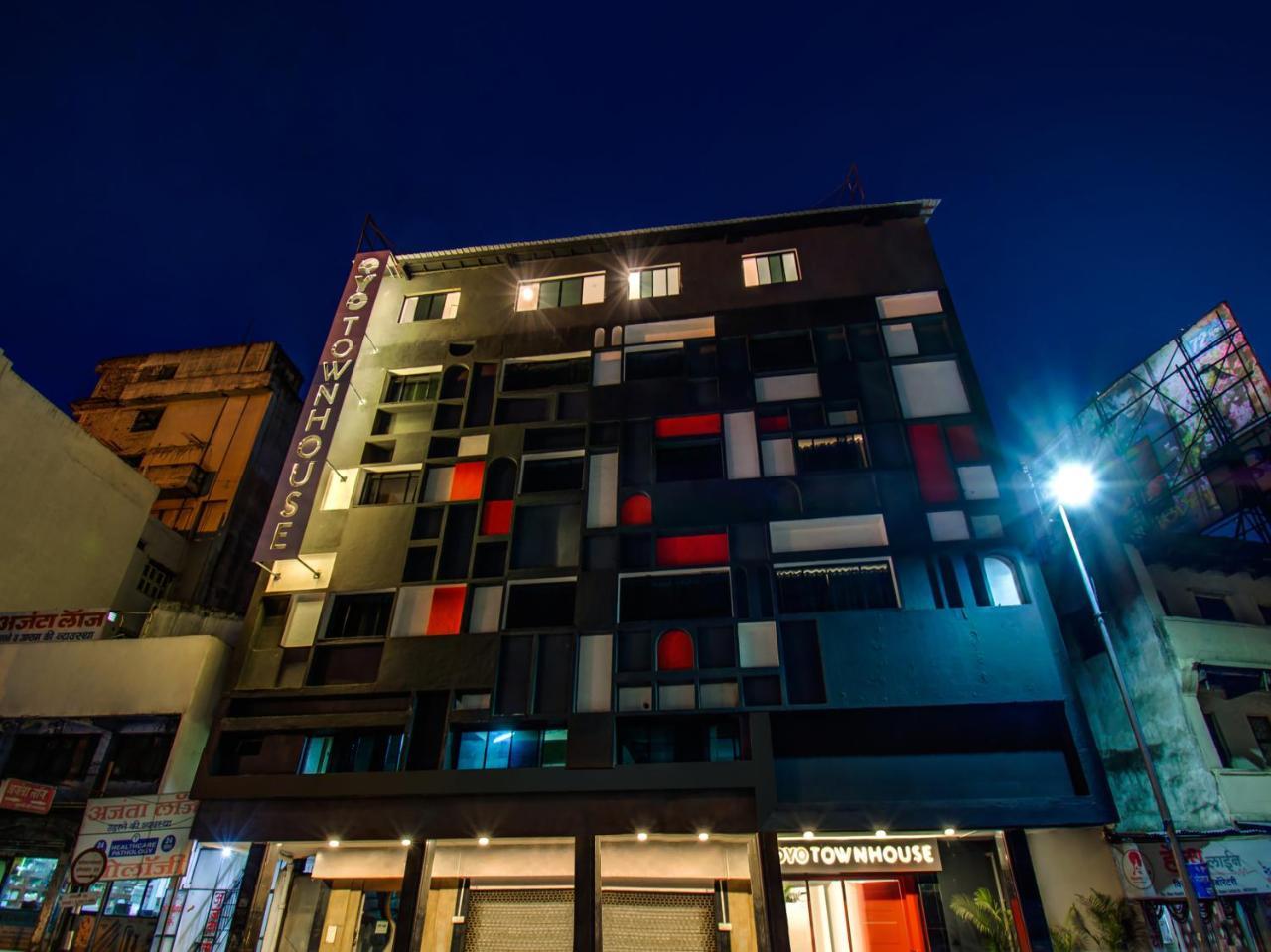 Oyo Townhouse 66 Nagpur Station Ca Road Hotel Kültér fotó