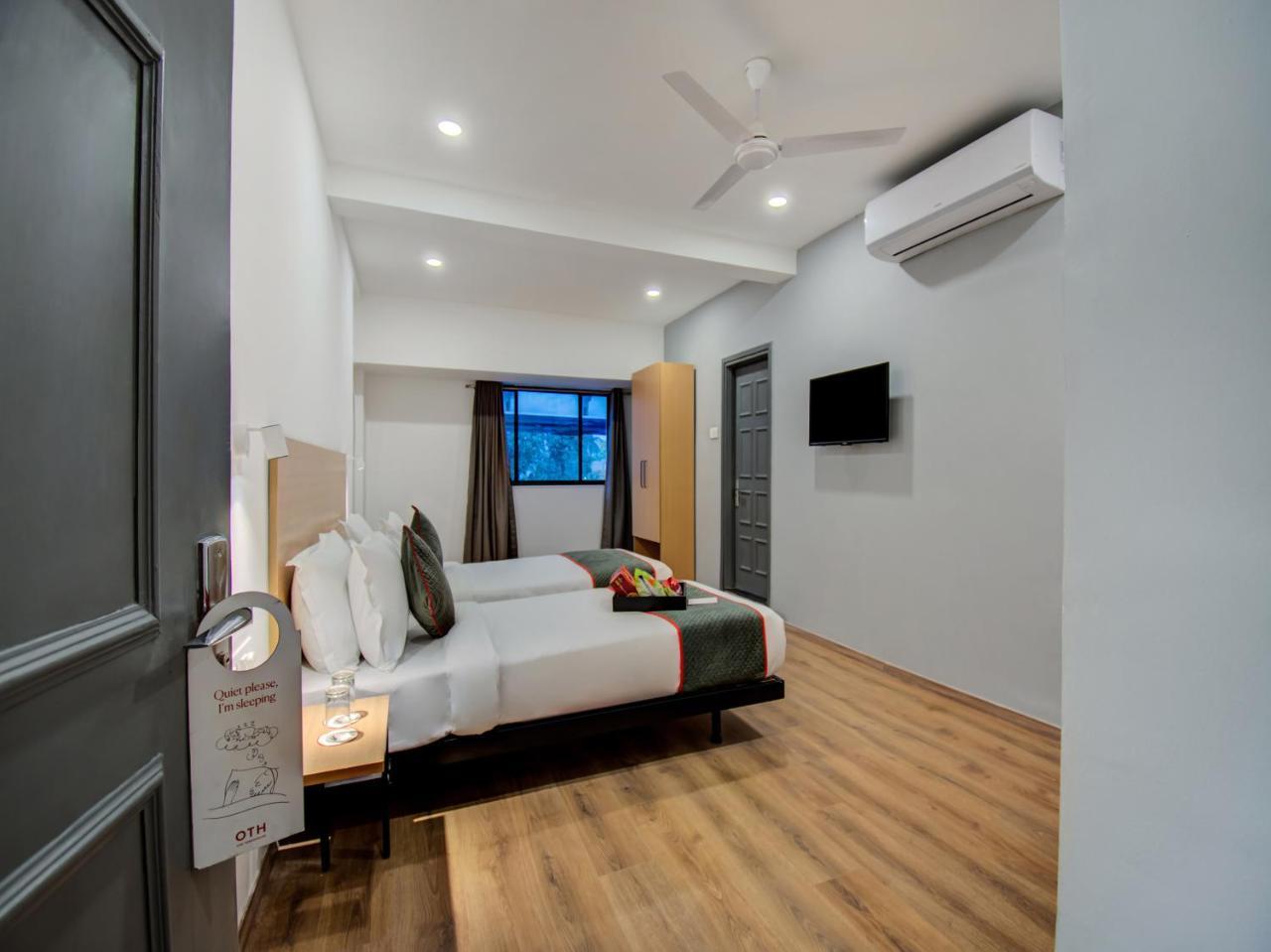 Oyo Townhouse 66 Nagpur Station Ca Road Hotel Kültér fotó