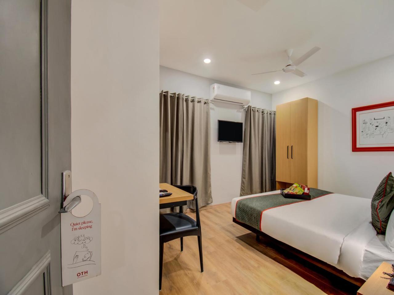 Oyo Townhouse 66 Nagpur Station Ca Road Hotel Kültér fotó
